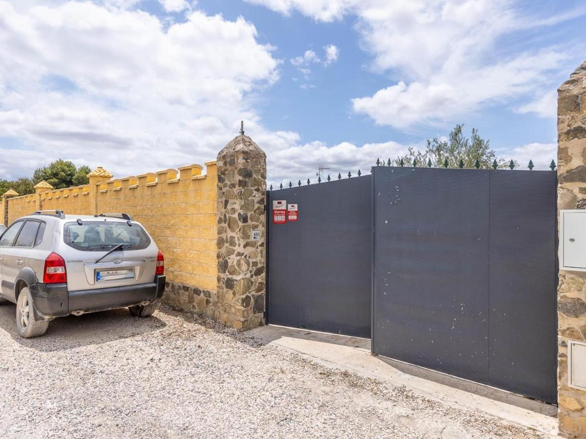 Villa Santa Teresa Vacacional Sevilla Dos Hermanas Exteriör bild